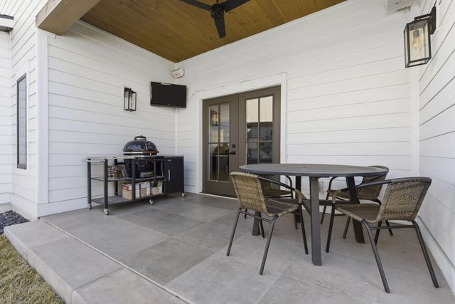 973 E Valley Trail Drive, Republic, MO 65738