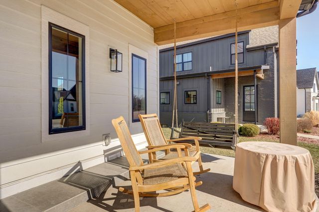 973 E Valley Trail Drive, Republic, MO 65738