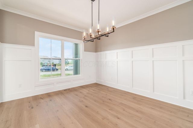 65 Brooke Creek Court, Lewis Center, OH 43035