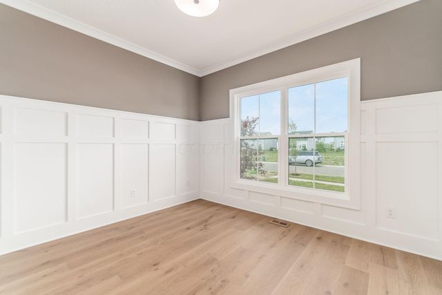 65 Brooke Creek Court, Lewis Center, OH 43035