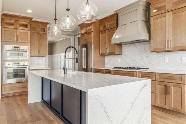 65 Brooke Creek Court, Lewis Center, OH 43035