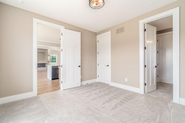 65 Brooke Creek Court, Lewis Center, OH 43035