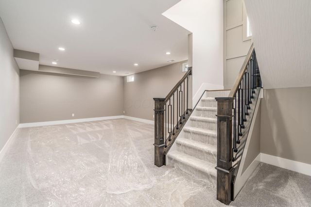 65 Brooke Creek Court, Lewis Center, OH 43035