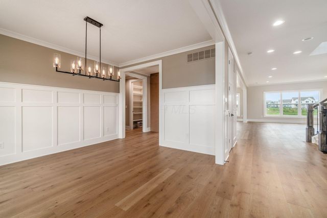 65 Brooke Creek Court, Lewis Center, OH 43035