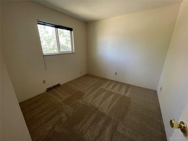 6534 Zinnia Street, Arvada, CO 80004