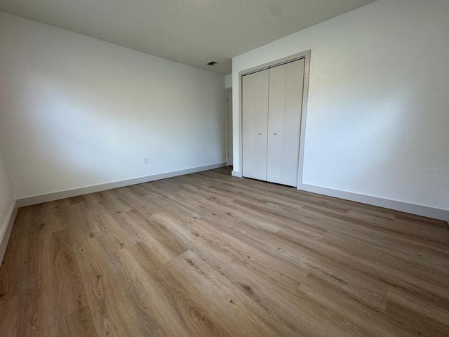 1639 SPRING LAKE ROAD, Fruitland Park, FL 34731