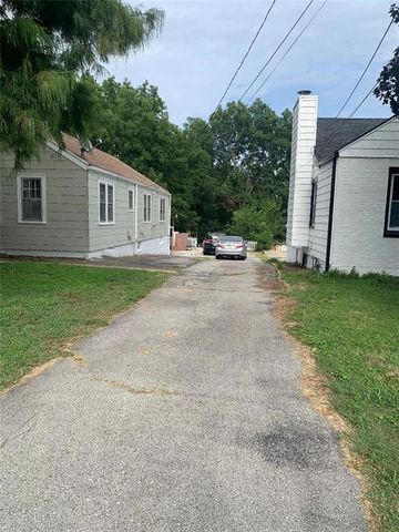 2315 S Maywood Avenue, Independence, MO 64052