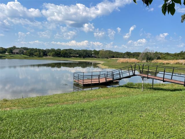 27007 Stonewood Drive, Whitney, TX 76692