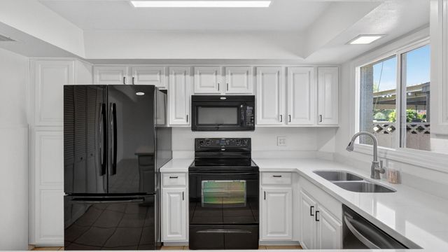 8548 E McDonald Drive, Scottsdale, AZ 85250