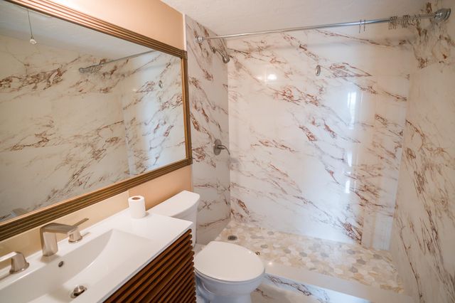 707 Sunny Pine Way C2, Greenacres, FL 33415