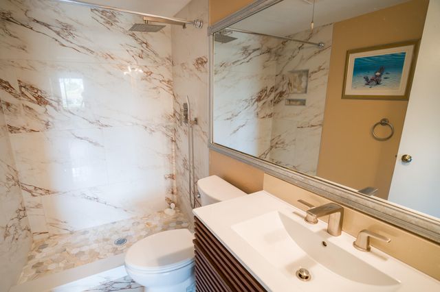 707 Sunny Pine Way C2, Greenacres, FL 33415