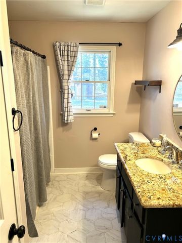 1816 Pocoshock Blvd, North Chesterfield, VA 23235