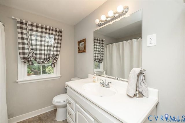 1816 Pocoshock Blvd, North Chesterfield, VA 23235