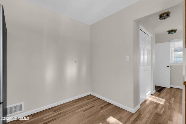 7 Klein Street, Oakhurst, NJ 07755