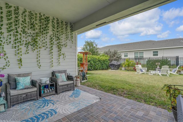 1333 Haywagon Trail, The Acreage, FL 33470