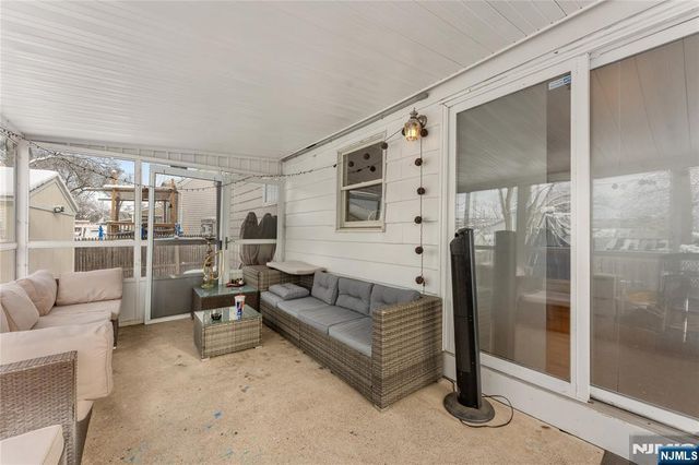 186 10th Avenue, Hawthorne, NJ 07506