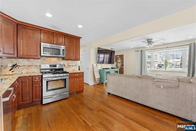 186 10th Avenue, Hawthorne, NJ 07506