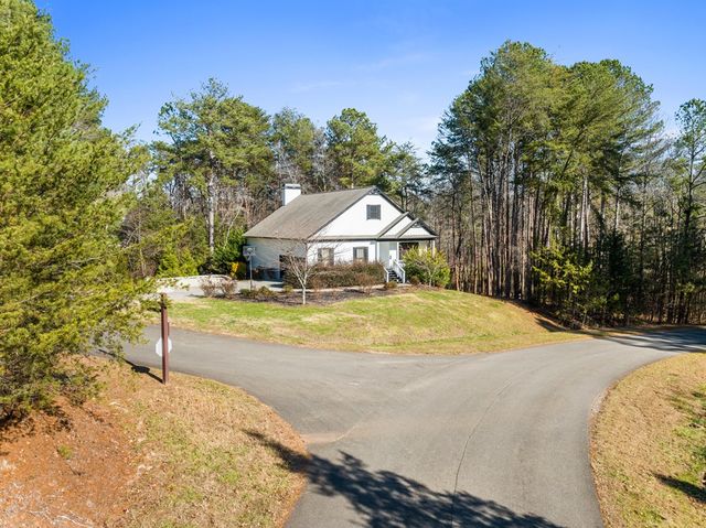 41 Brumby Trail, Ellijay, GA 30536