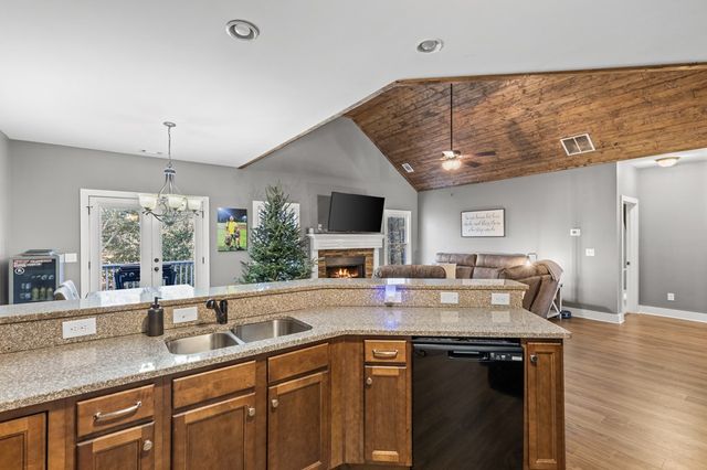 41 Brumby Trail, Ellijay, GA 30536