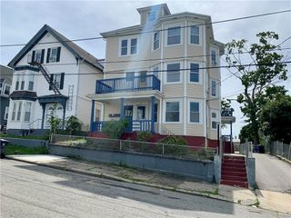 32 Sisson Street 2, Pawtucket, RI 02860