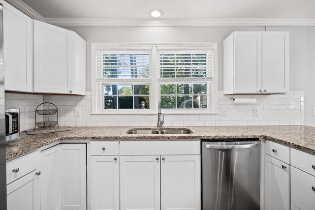 971 Carmel Drive, Charleston, SC 29412