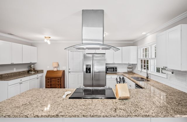 971 Carmel Drive, Charleston, SC 29412