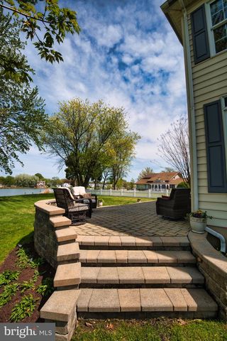 604 BROADCREEK DR, Stevensville, MD 21666