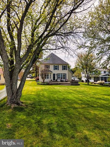 604 BROADCREEK DR, Stevensville, MD 21666