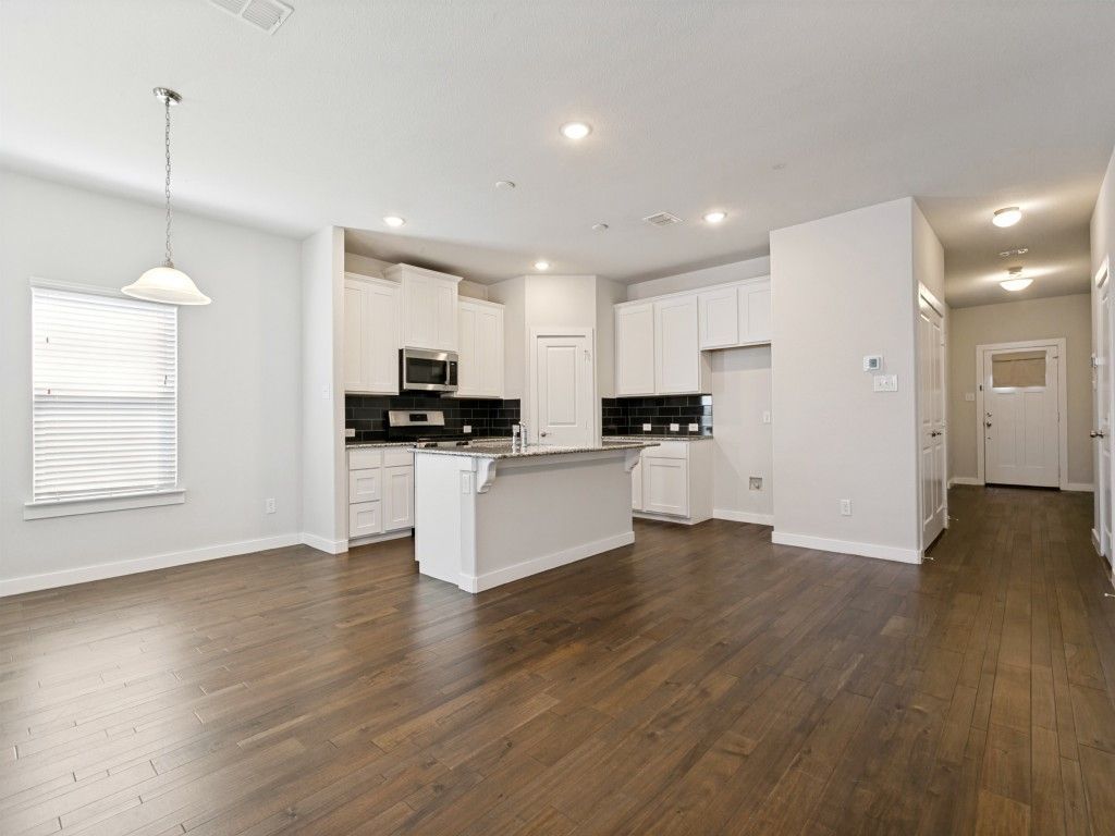 2201 Paxton Way, Denton, TX 76209 — photo 3