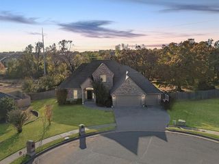 2200 Hanover Lane, Edmond, OK 73034