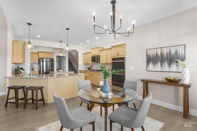 1424 S Secretariat Way, Nampa, ID 83686