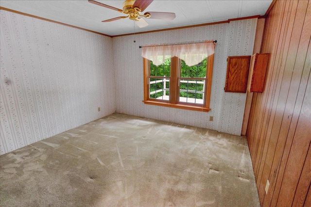 13 Spoke Street, Danville, NH 03819