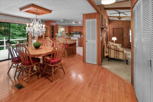 13 Spoke Street, Danville, NH 03819