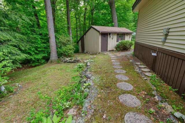 13 Spoke Street, Danville, NH 03819