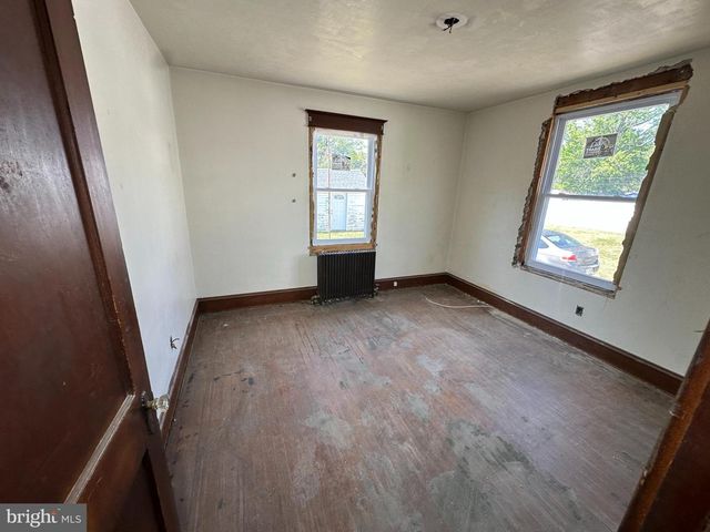 39 JENKINS AVE, Pennsville, NJ 08070
