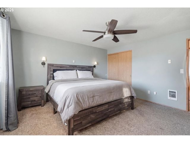 7611 Ne 67TH St, Vancouver, WA 98662