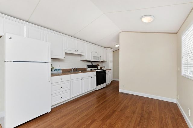 1475 FLAMINGO DRIVE 122, Englewood, FL 34224