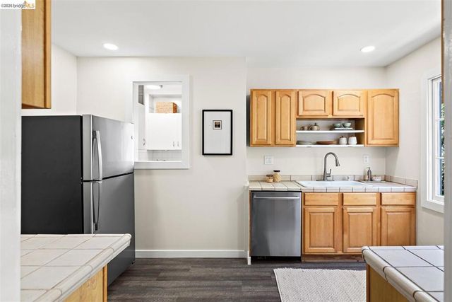 1418 Spruce St, Berkeley, CA 94709