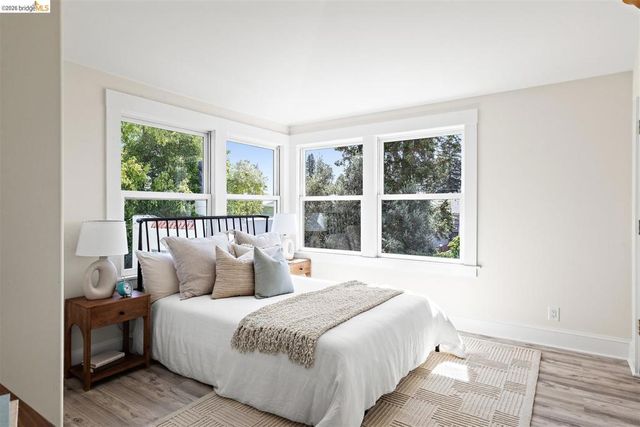 1418 Spruce St, Berkeley, CA 94709
