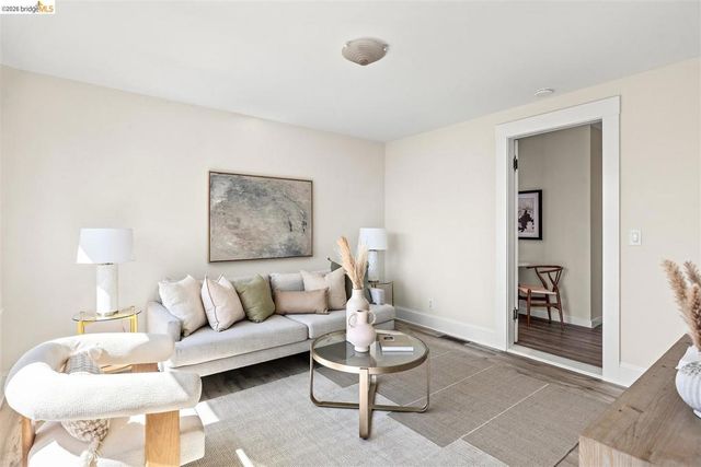 1418 Spruce St, Berkeley, CA 94709