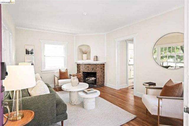 1418 Spruce St, Berkeley, CA 94709