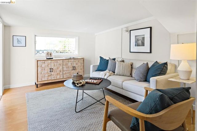 1418 Spruce St, Berkeley, CA 94709
