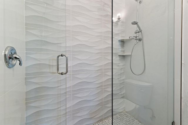 423 Avenida Alegre, West Palm Beach, FL 33405