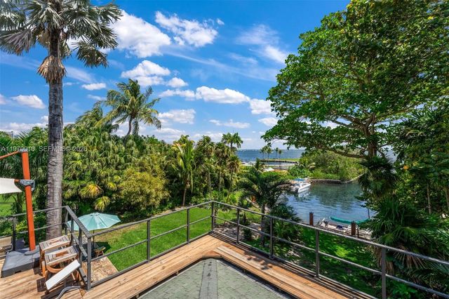3373 Poinciana Avenue, Miami, FL 33133