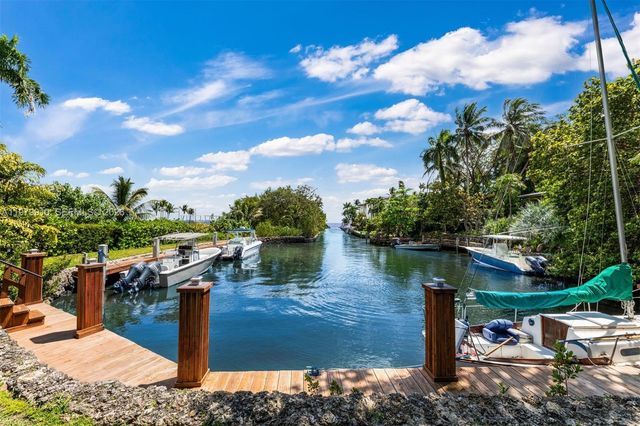 3373 Poinciana Avenue, Miami, FL 33133