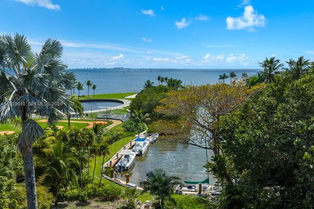 3373 Poinciana Avenue, Miami, FL 33133