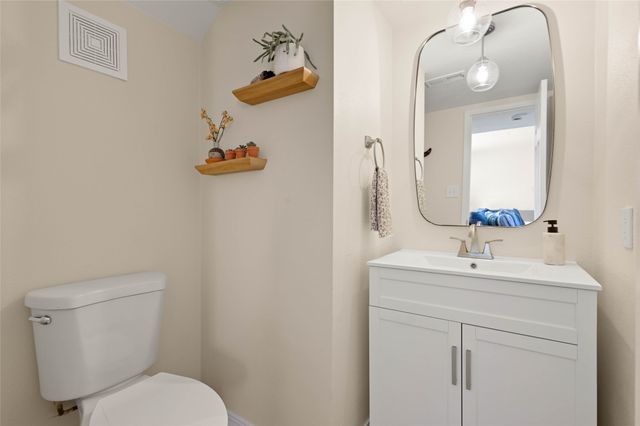 1304 Elkslip Drive NE, Rio Rancho, NM 87144