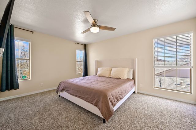 1304 Elkslip Drive NE, Rio Rancho, NM 87144