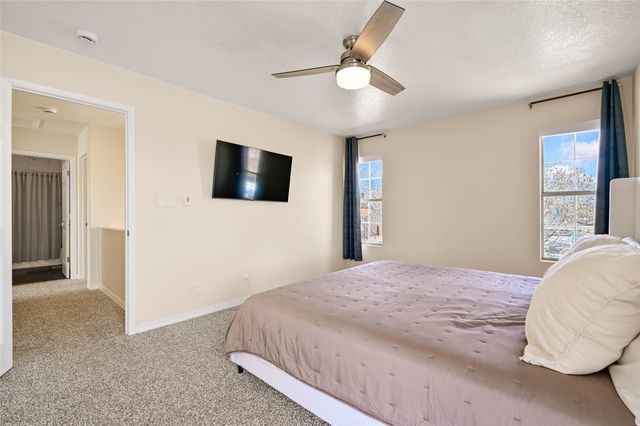 1304 Elkslip Drive NE, Rio Rancho, NM 87144