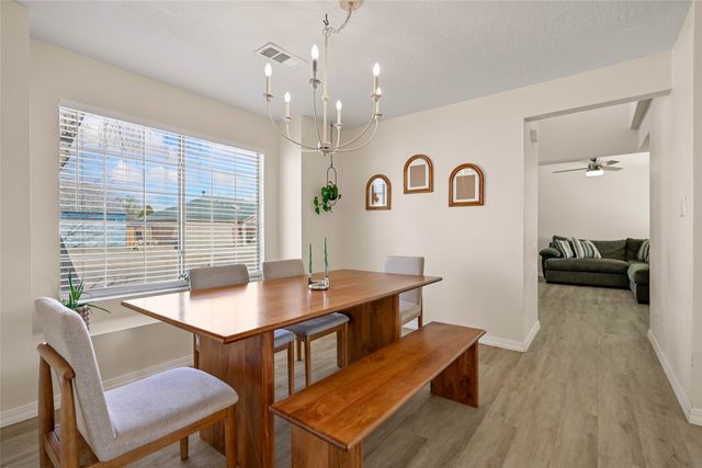 1304 Elkslip Drive NE, Rio Rancho, NM 87144